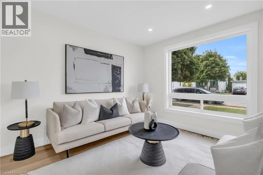 45 NORFOLK Avenue