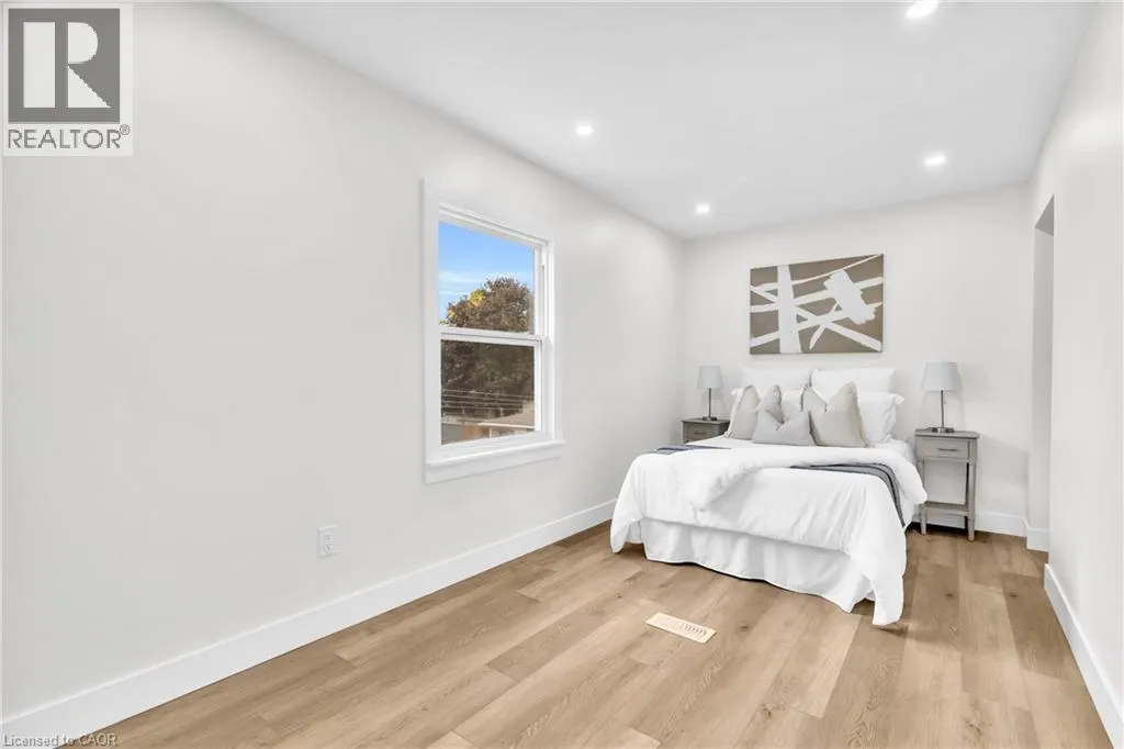 45 NORFOLK Avenue