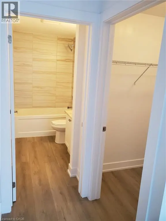 470 DUNDAS Street E Unit# 601, #601