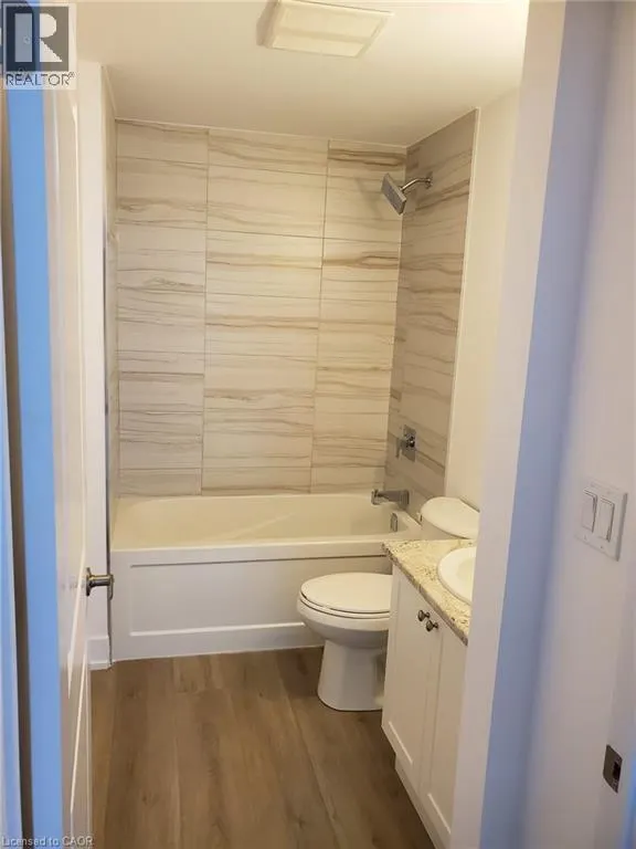 470 DUNDAS Street E Unit# 601, #601