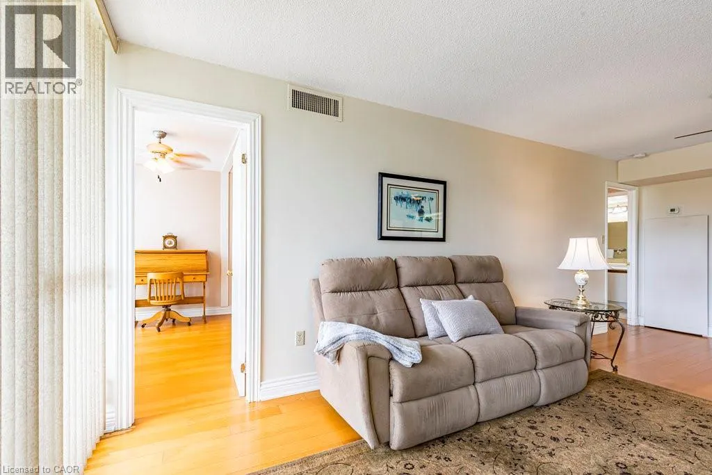 5080 PINEDALE Avenue Unit# 209, #209