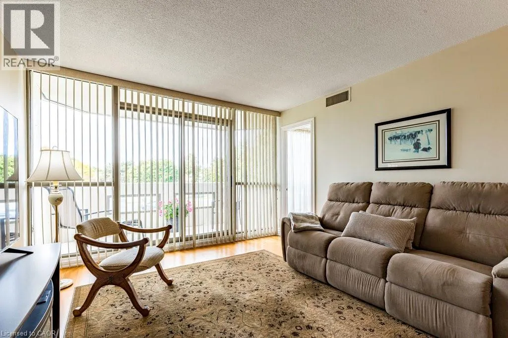 5080 PINEDALE Avenue Unit# 209, #209