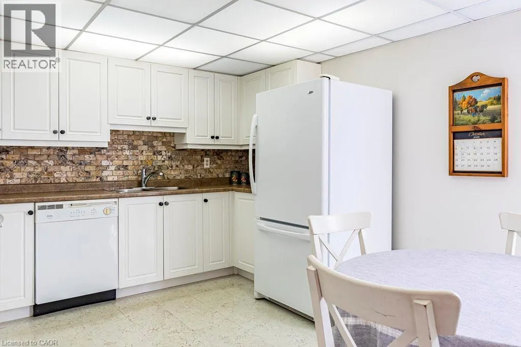 5080 PINEDALE Avenue Unit# 209, #209