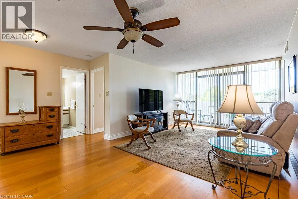 5080 PINEDALE Avenue Unit# 209, #209