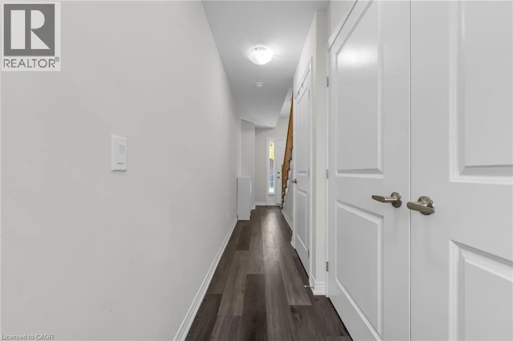 19 PICARDY Drive Unit# 15, #15