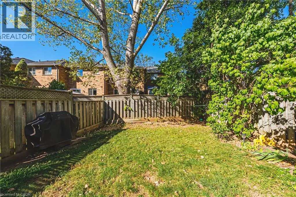 487 TAYLOR Crescent