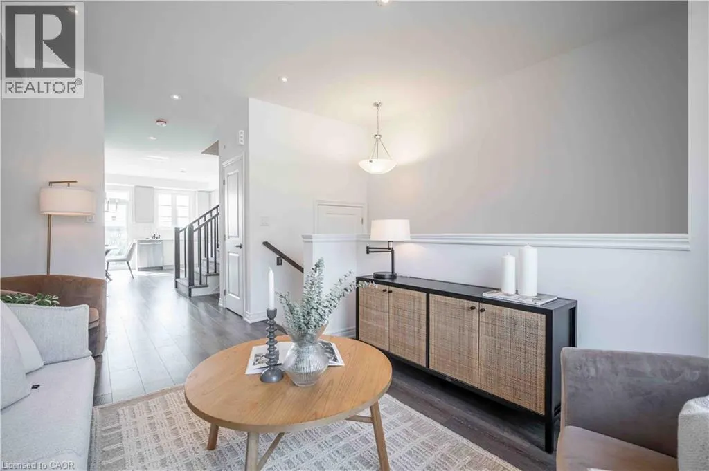 120 COURT Drive Unit# 53, #53
