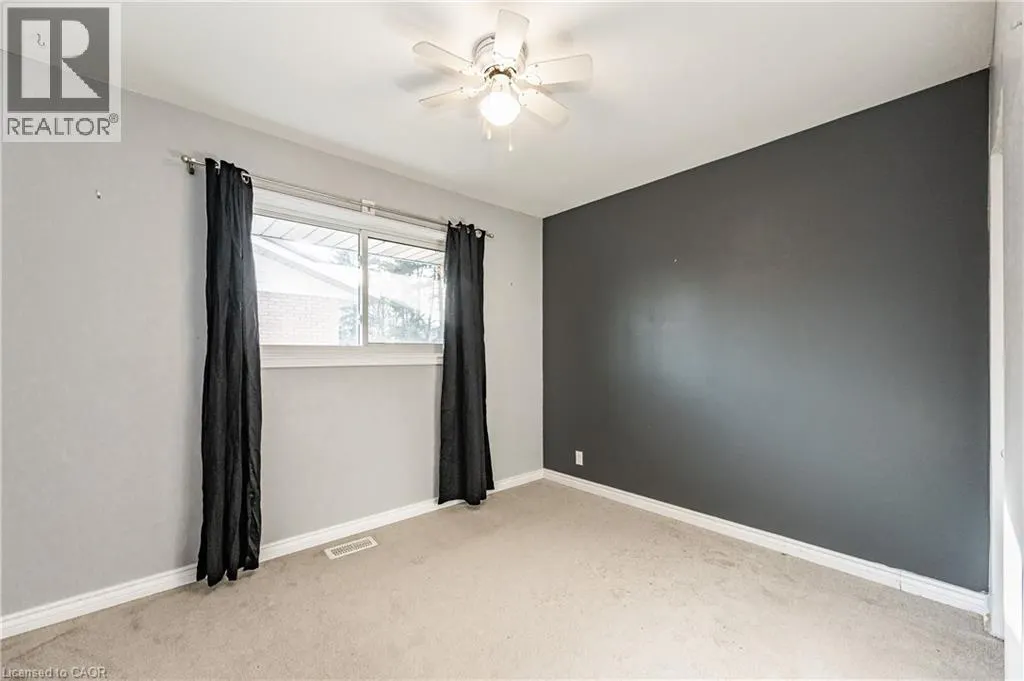 195 VILLAGE Road Unit# UPPER, #UPPER