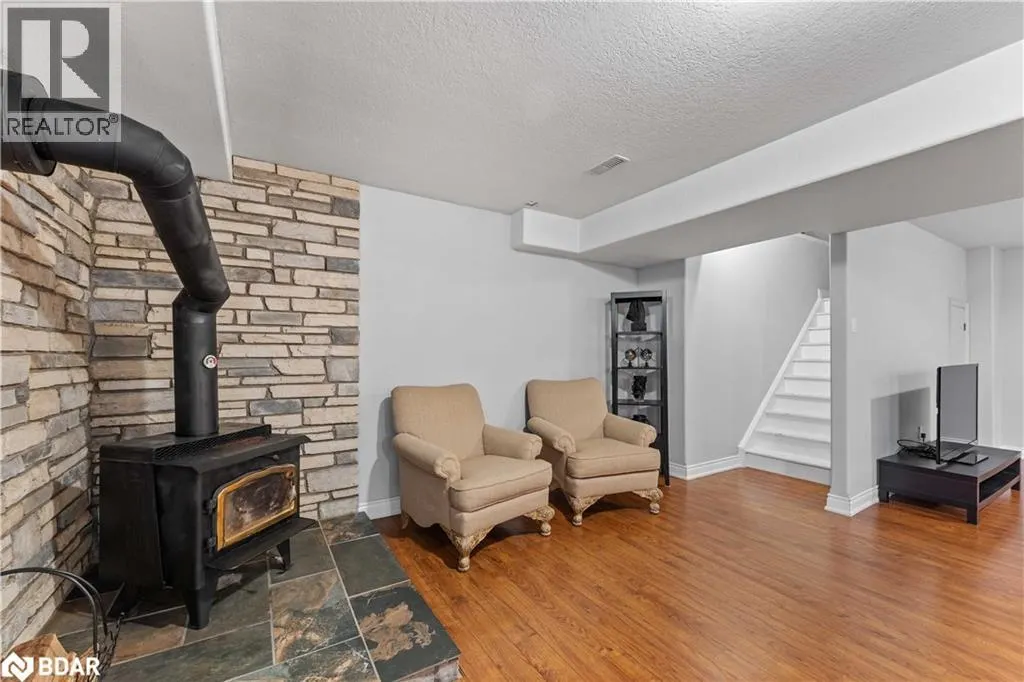 2 HARRY PARKER Place