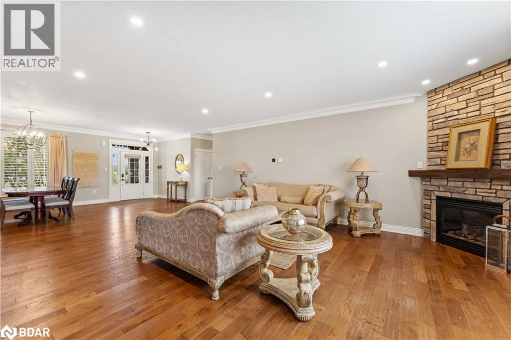 2 HARRY PARKER Place