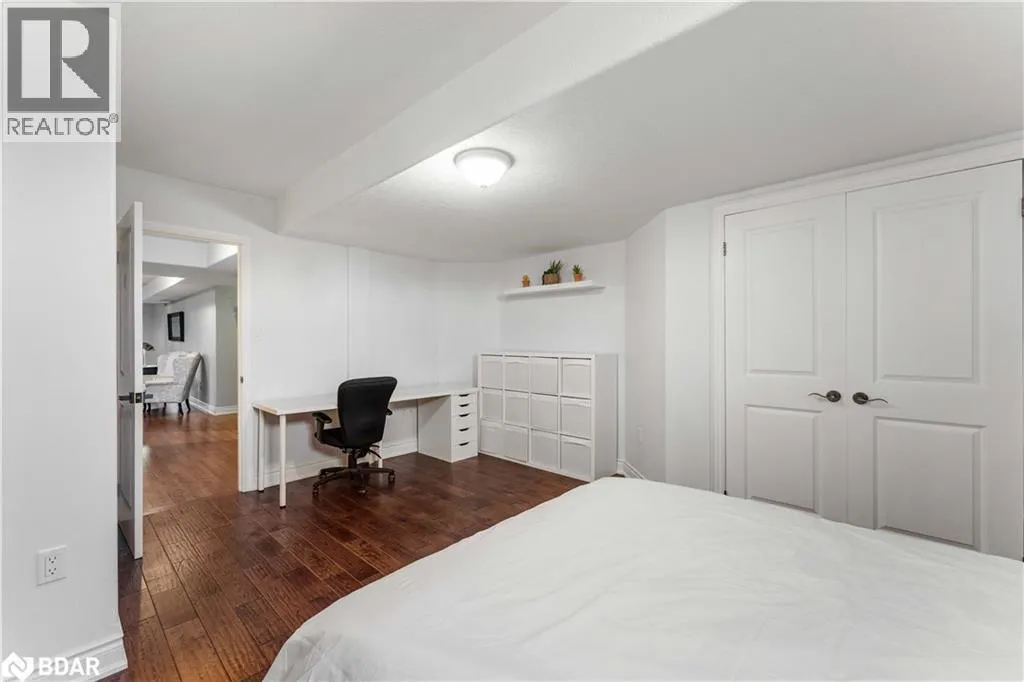 2 HARRY PARKER Place