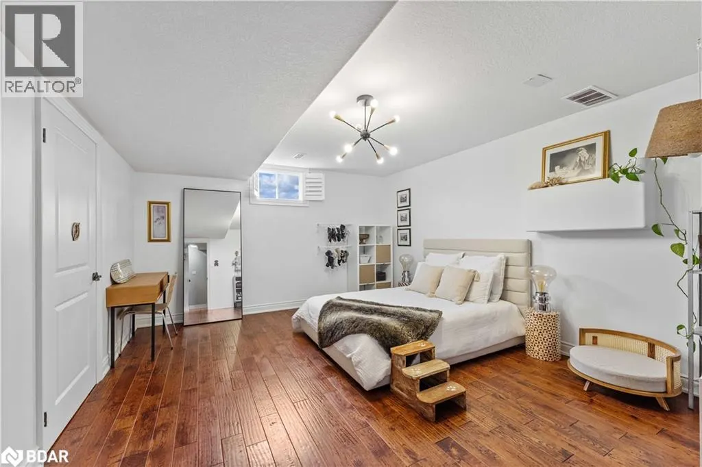 2 HARRY PARKER Place