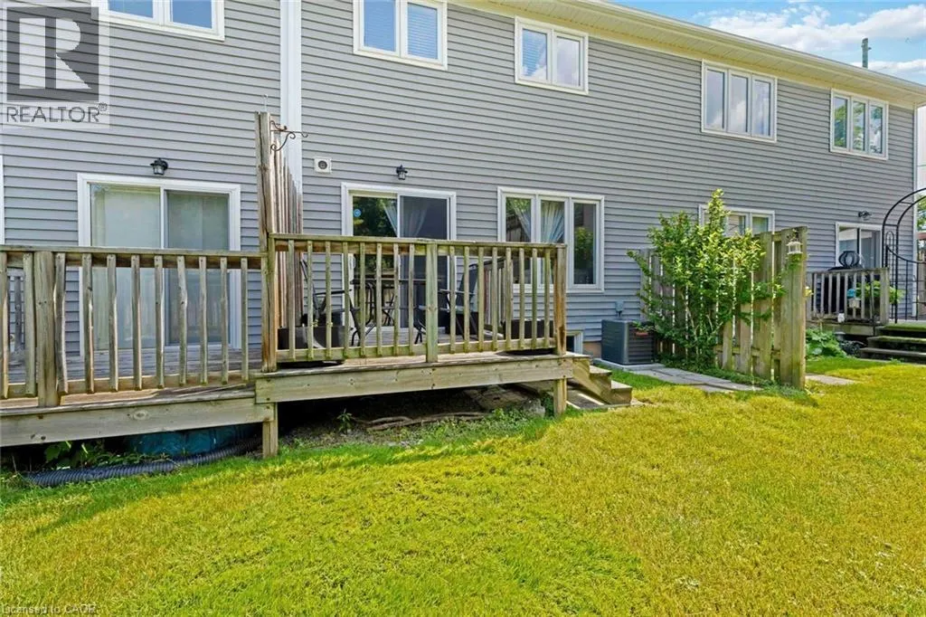 9 LAKESHORE Road Unit# 2, #2