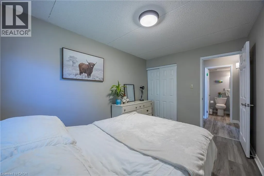 5 MILL POND Court Unit# 206, #206