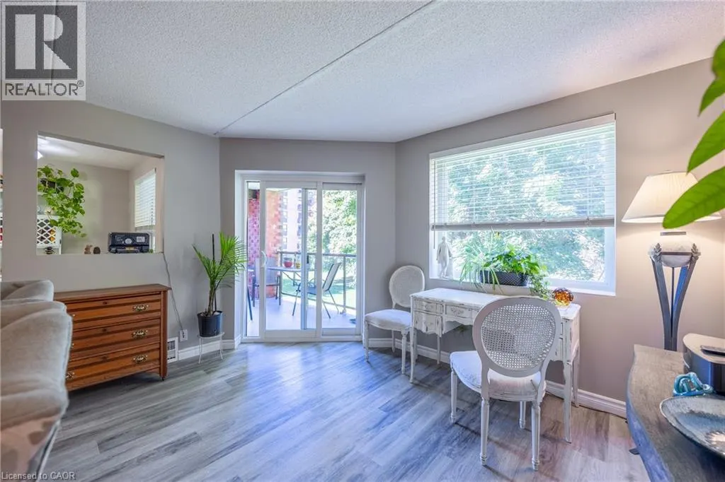 5 MILL POND Court Unit# 206, #206