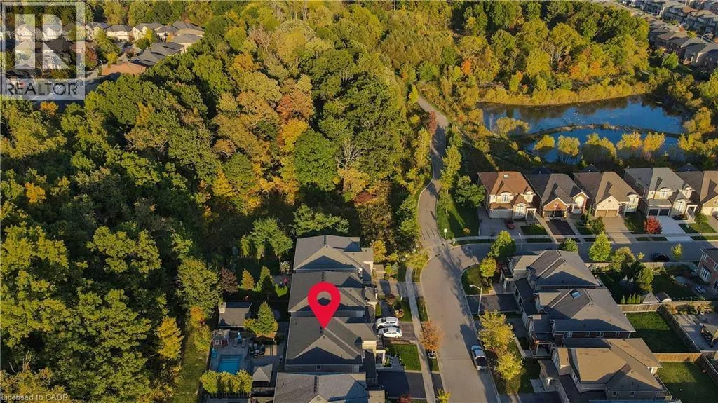 80 SUTHERLAND Crescent