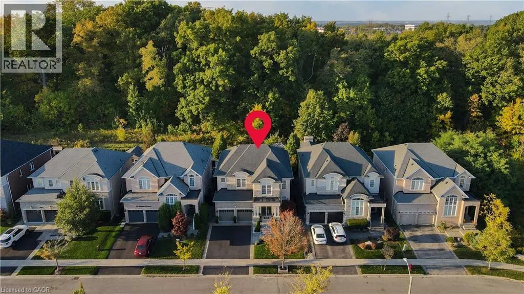 80 SUTHERLAND Crescent