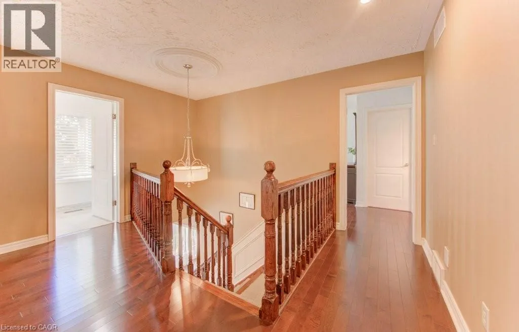 610 STONEBURY Crescent