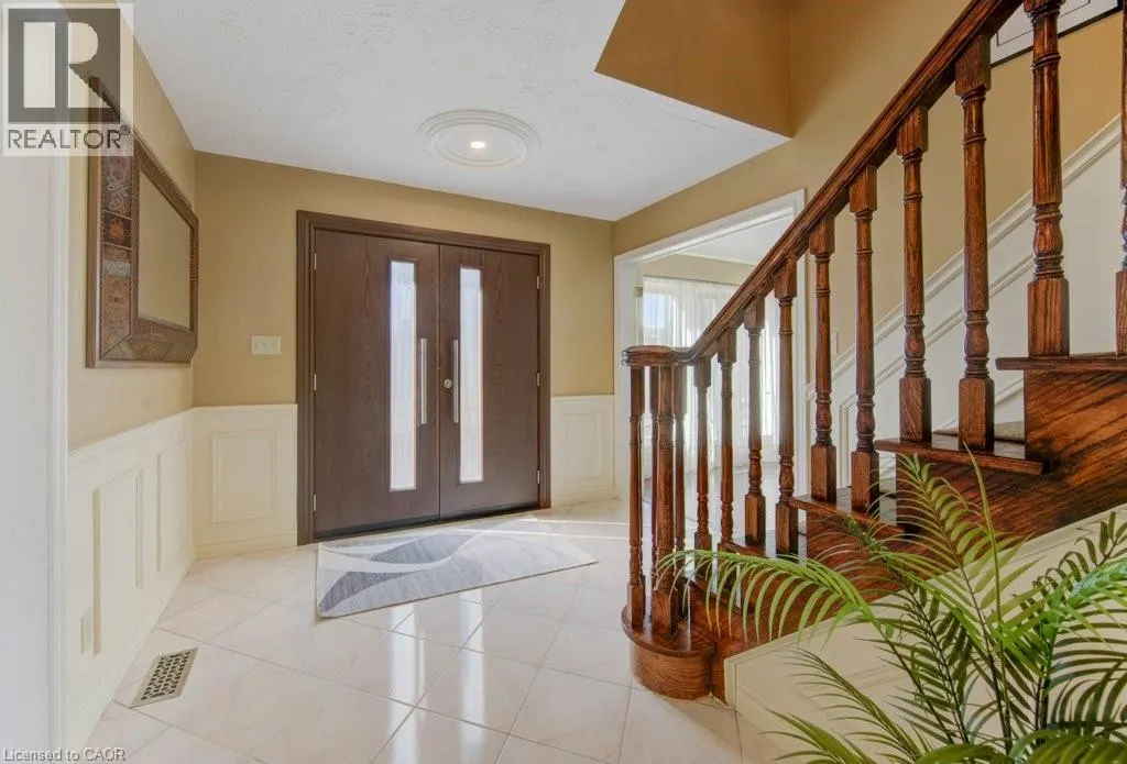 610 STONEBURY Crescent