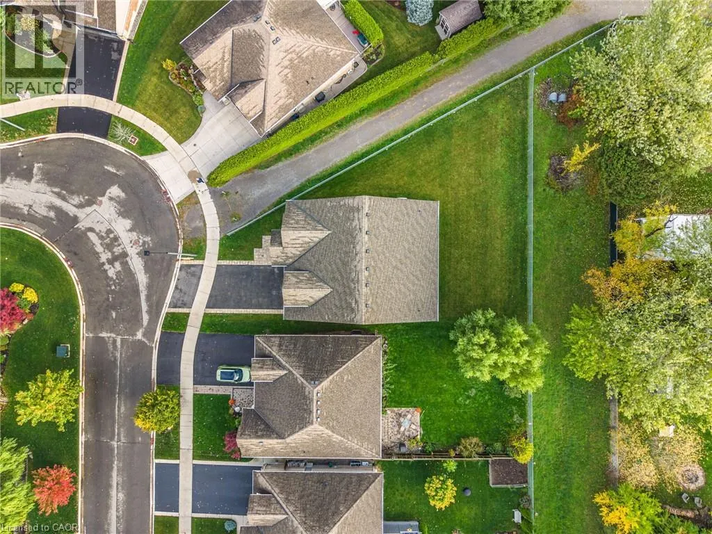 5 OAKDALE Boulevard