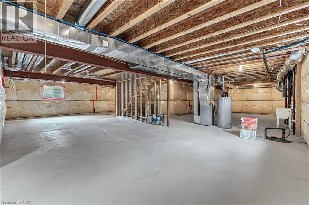 5 OAKDALE Boulevard