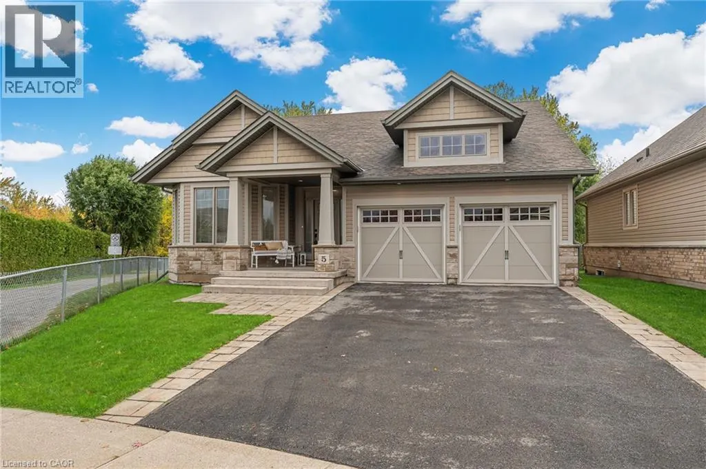 5 OAKDALE Boulevard