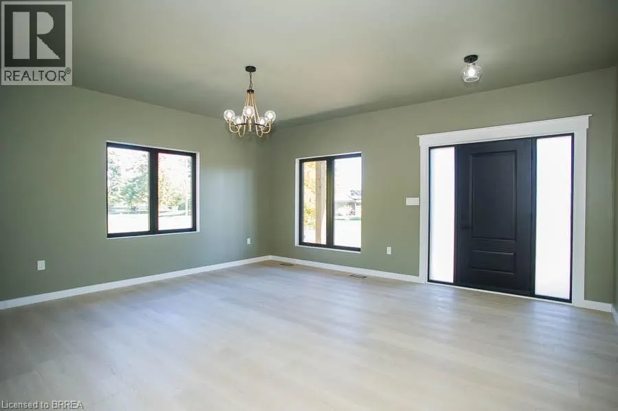 7 SCOTT Drive