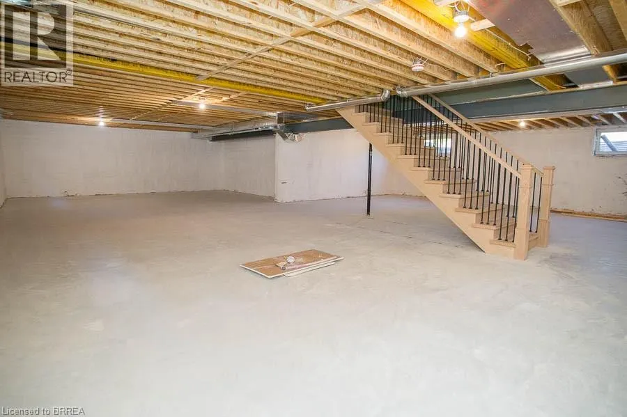 7 SCOTT Drive