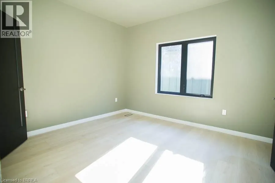 7 SCOTT Drive