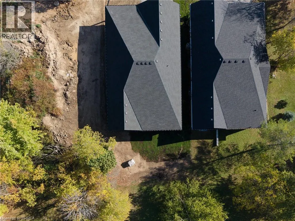 7 SCOTT Drive