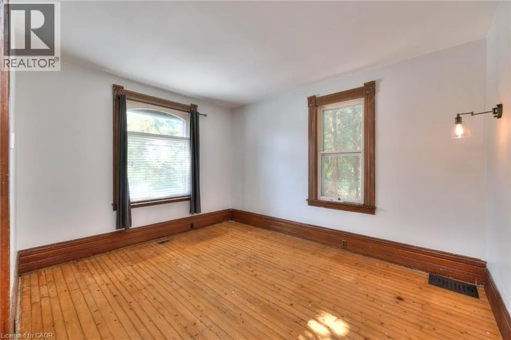 21 HURON Road