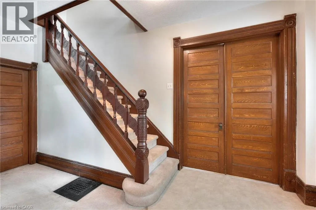 21 HURON Road