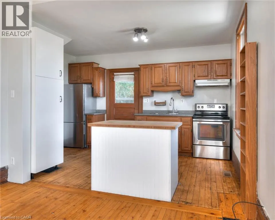 21 HURON Road
