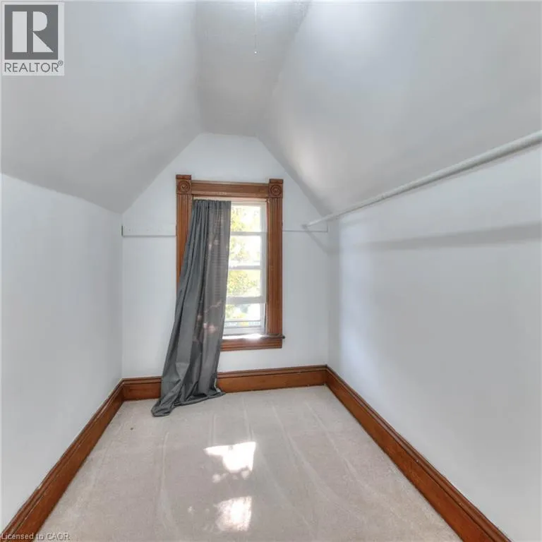 21 HURON Road