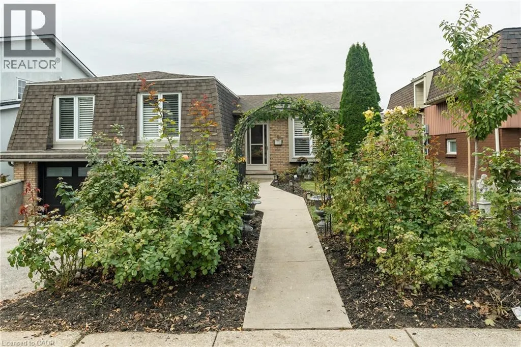 5 BEECHWOOD Avenue