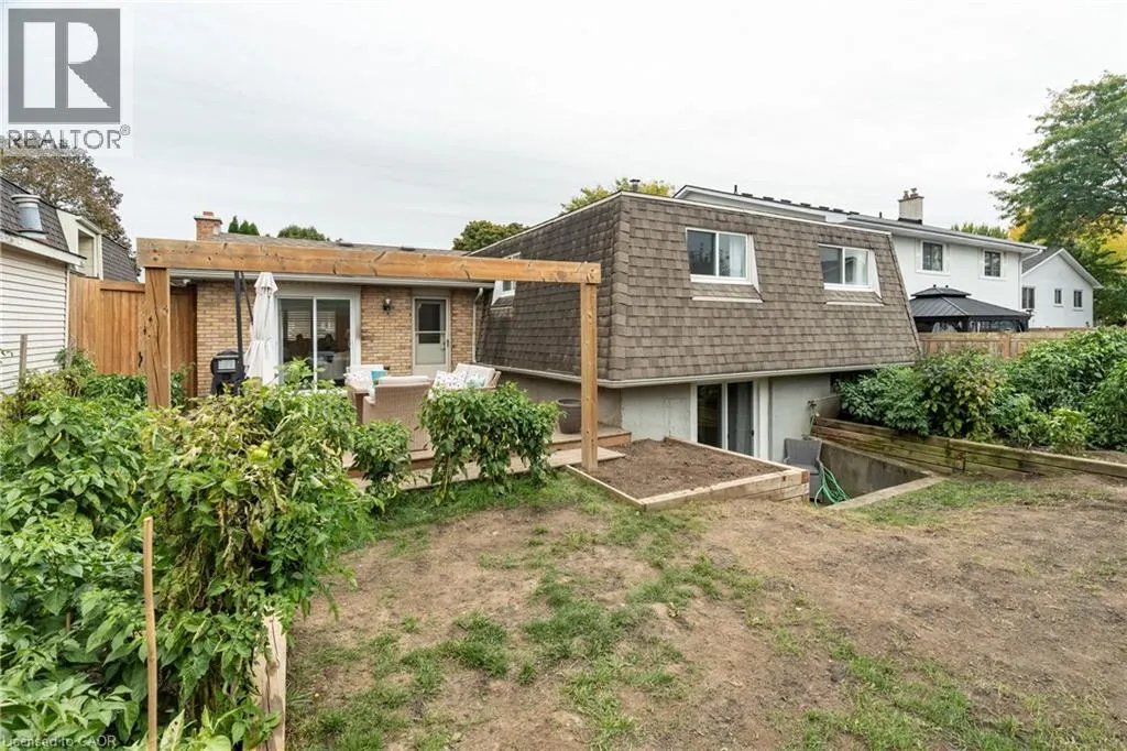5 BEECHWOOD Avenue