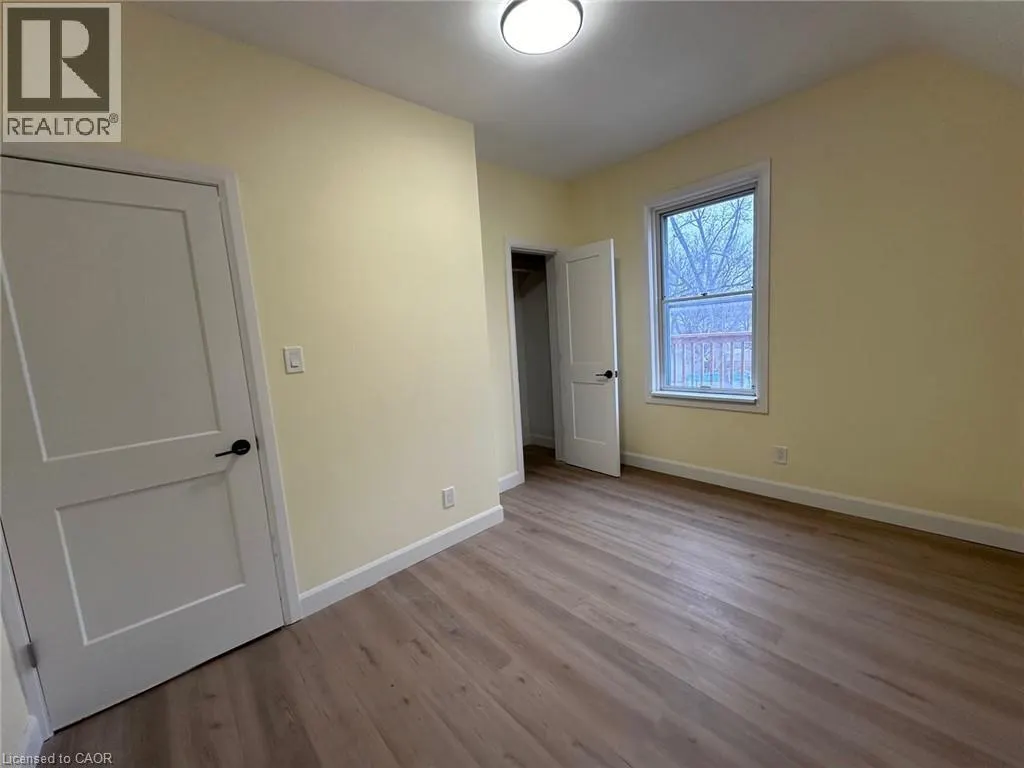 315 WELLINGTON Street N Unit# 2, #2