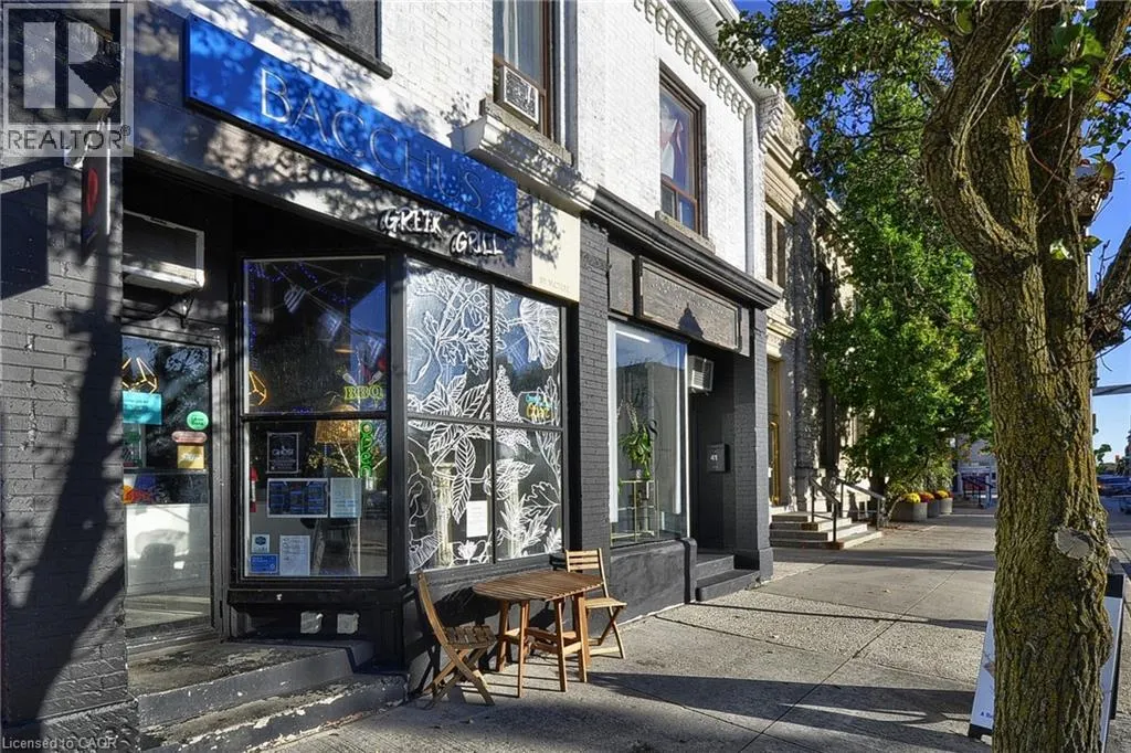 43 WATER Street N