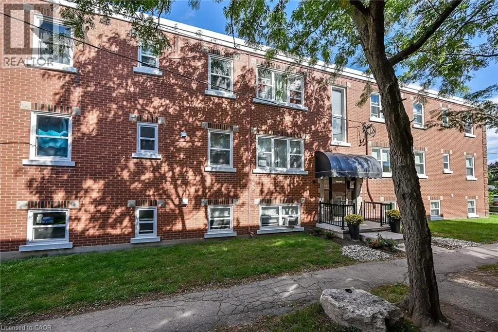 5 APPLEWOOD Avenue Unit# 1, #1
