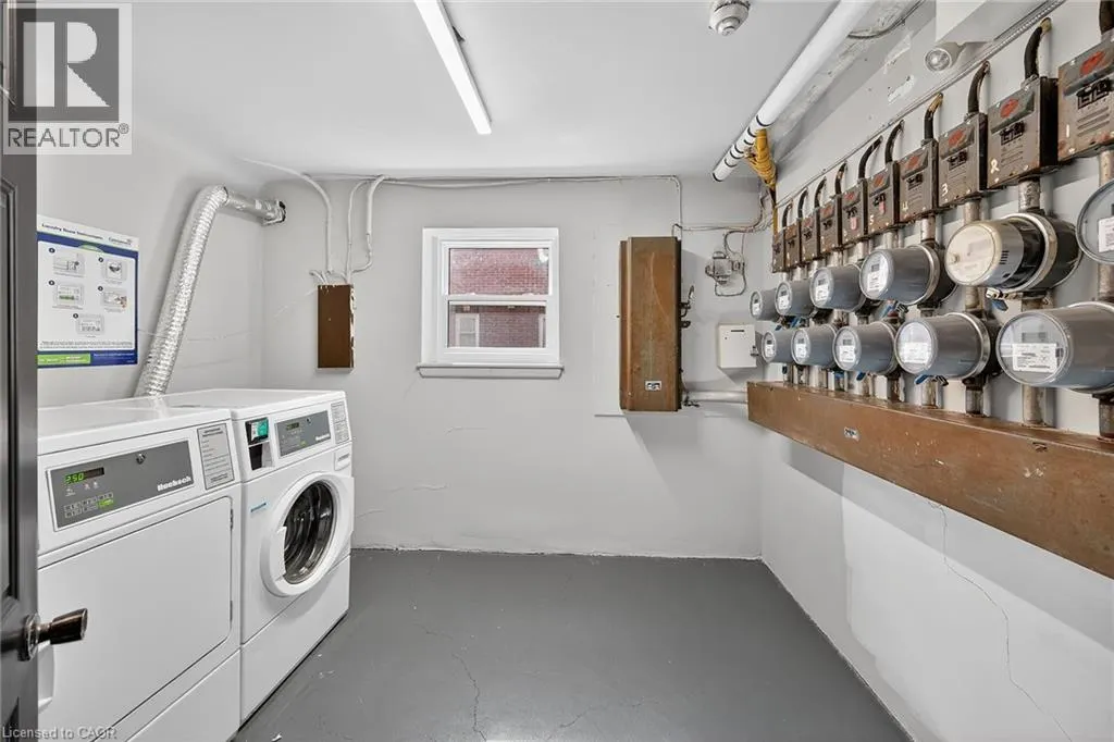 5 APPLEWOOD Avenue Unit# 1, #1