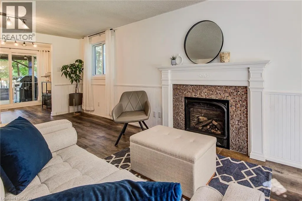 98 ROLLING MEADOWS Drive