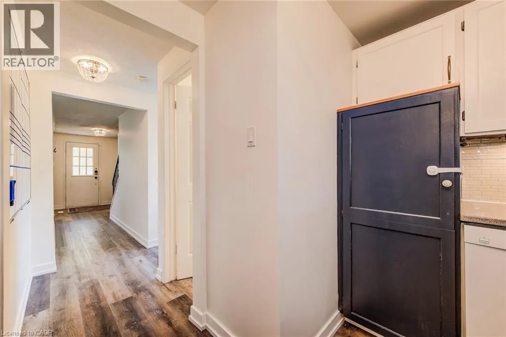 98 ROLLING MEADOWS Drive