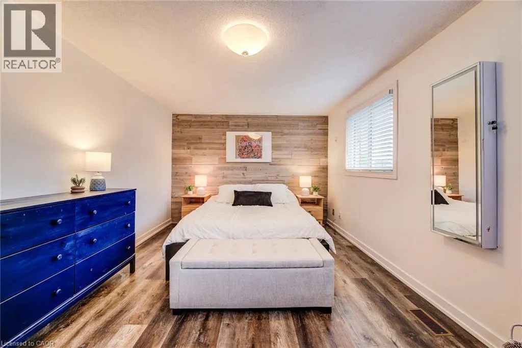 98 ROLLING MEADOWS Drive