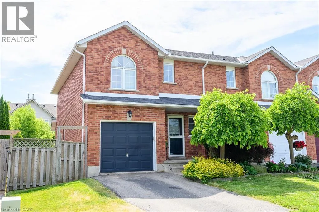 67 PINEWOODS Drive