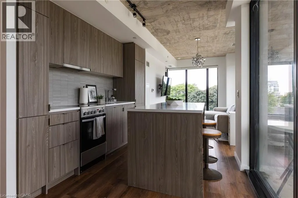 7 SMITH Crescent Unit# 424, #424