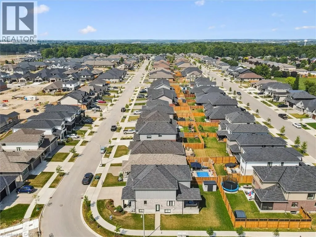 164 WOODBERRY Crescent