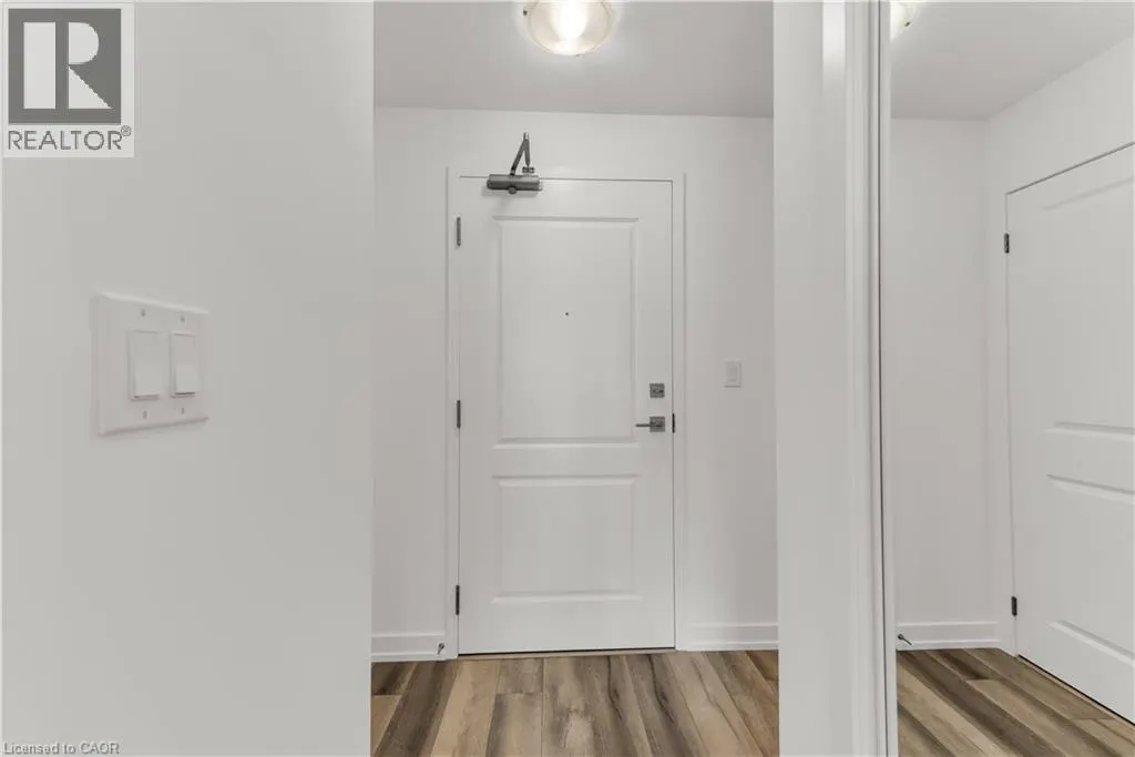 460 DUNDAS Street E Unit# 610, #610