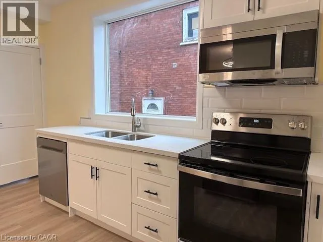 315 WELLINGTON Street N Unit# 1, #1