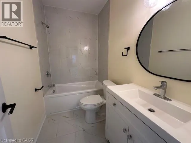 315 WELLINGTON Street N Unit# 1, #1