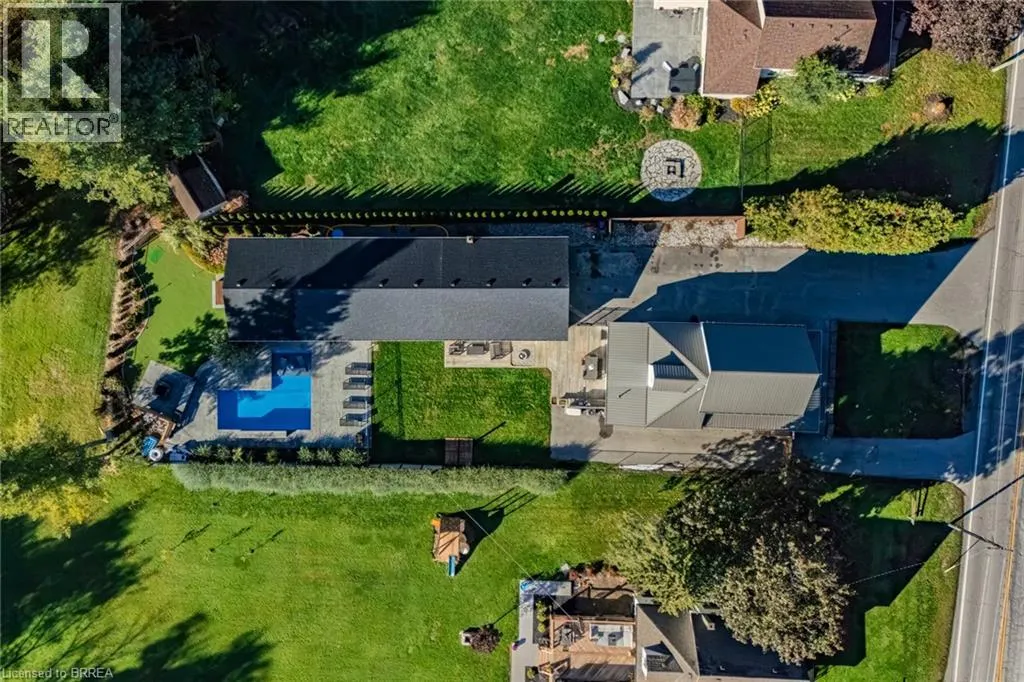 233 OAKLAND Road